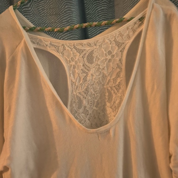Kismet Ivory Long Sleeve Top with lace insert at back - XL - new or like new - Picture 6 of 10